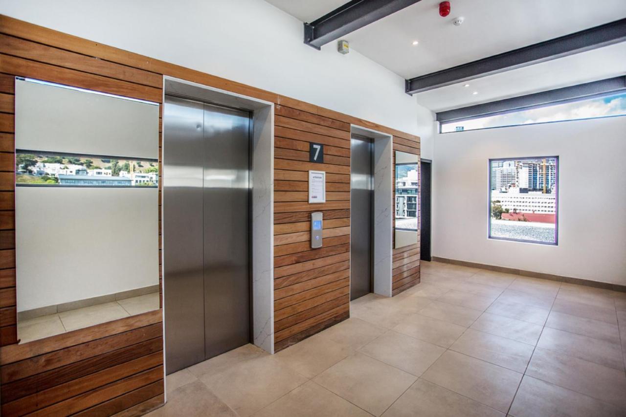 Spacious Family Apartment In Docklands, De Waterkant Cape Town Exterior foto
